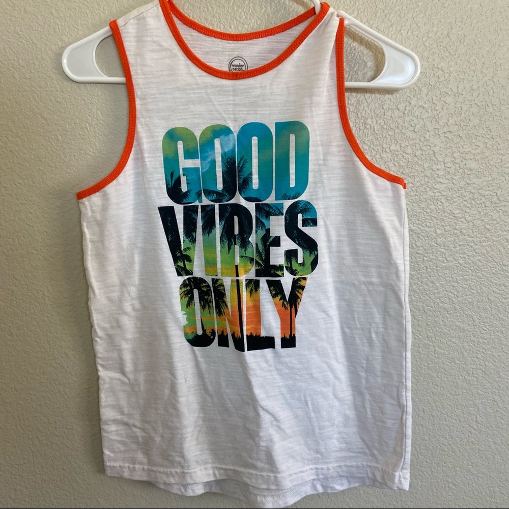 NWOT good vibes tank